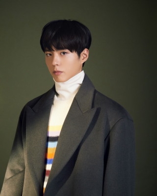 Park Bo Gum xác nhận nhập ngũ làm lính hải quân cuối hè này
