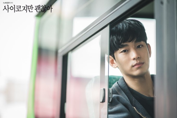 Kim Soo Hyun gây 'sốt' vì nhan sắc cực phẩm trong phim mới