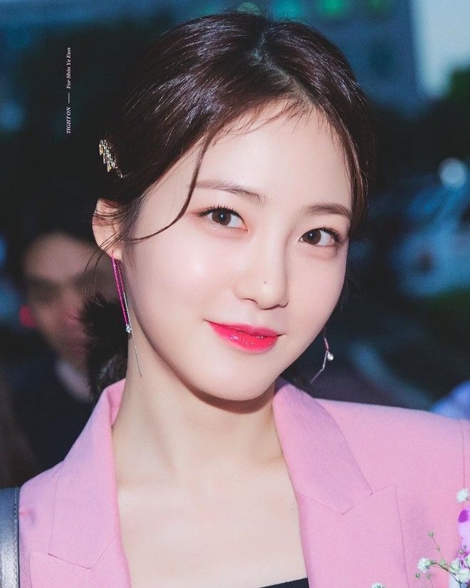 Yoona và những biểu tượng 'quý cô thanh lịch' của phái nữ xứ Hàn
