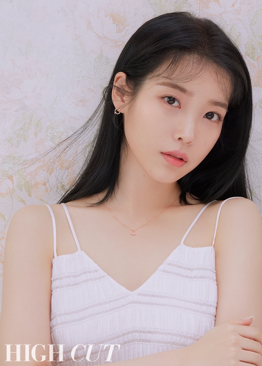 IU - Yeo Jin Goo tái ngộ trong show truyền hình hậu 'Hotel Del Luna'