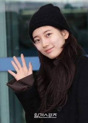 Song Hye Kyo dẫn đầu bảng xếp hạng sao nữ mặt mộc đẹp nhất Kbiz