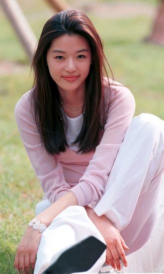 Yoon Eun Hye tụt giảm nhan sắc nhất trong dàn mỹ nữ Hàn đình đám