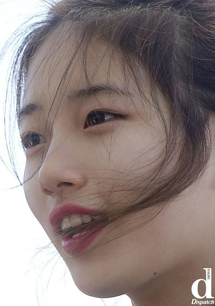 Krystal, IU và nhữngmỹ nhân Hàn đẹp hoàn hảo bất chấp cả chụp cận mặt