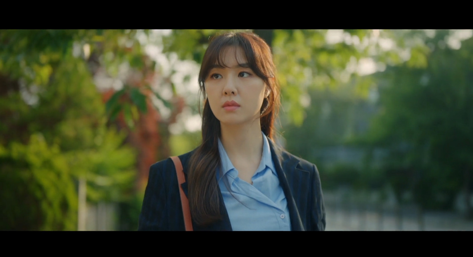 Seo Ji Hye bị chê không đủ tầm sau khi lên chính nhờ 'Hạ cánh nơi anh'