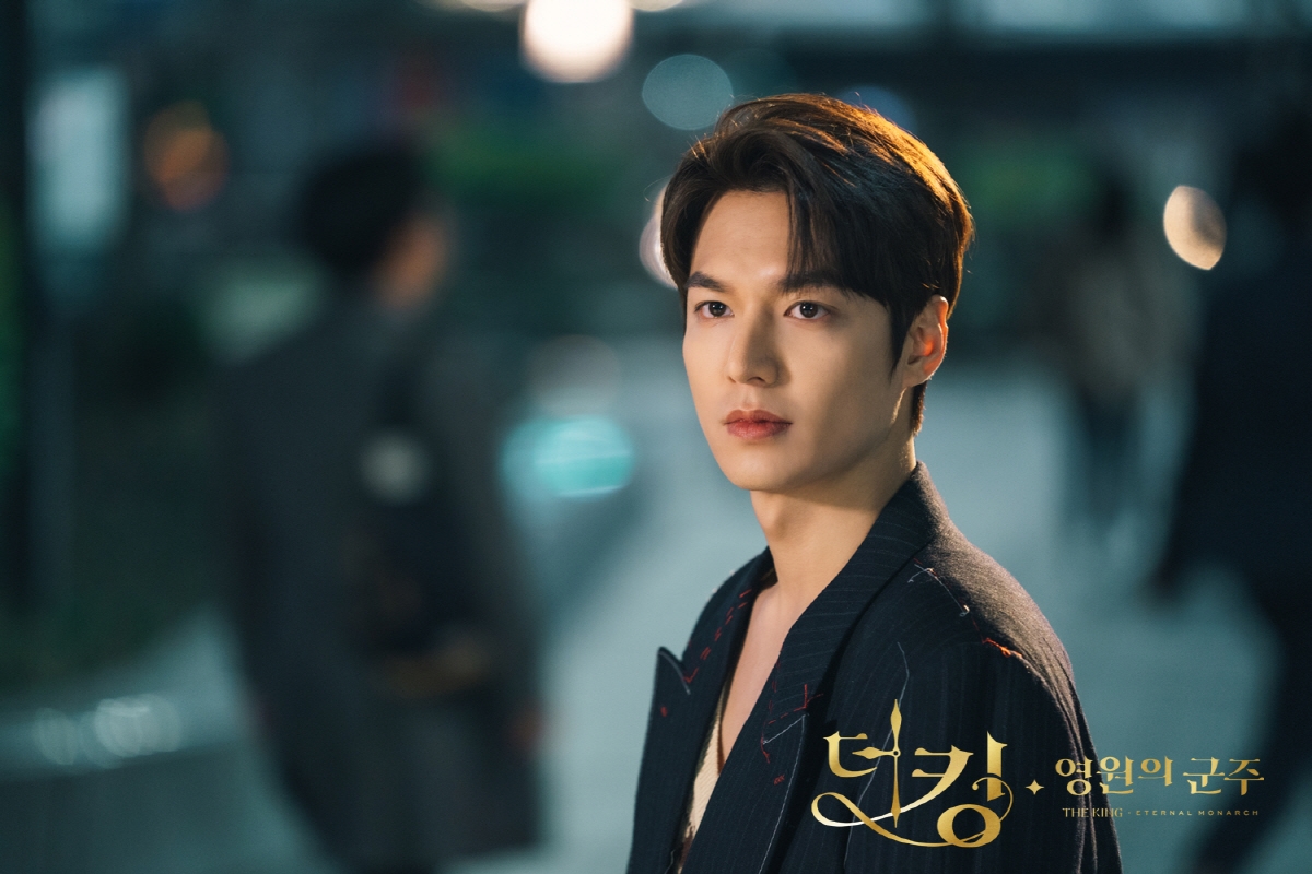 Lee Min Ho - Han So Hee là 'ông - bà hoàng quảng cáo' nửa đầu 2020