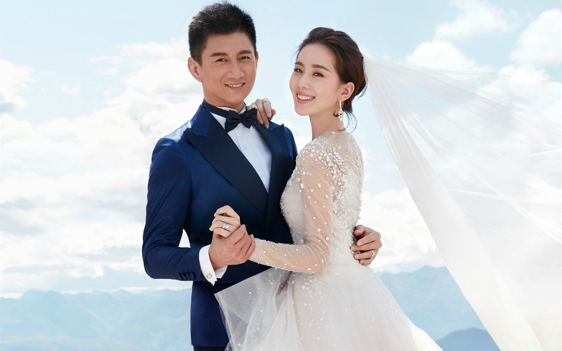 Ngô Kỳ Long tích cực đi thăm Lưu Thi Thi, 'bỏ rơi' con trai Bộ Bộ