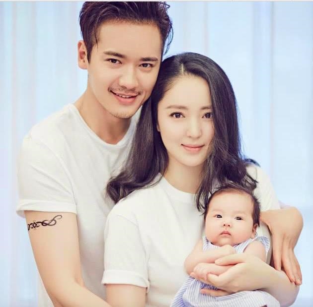 Đổng Tuyền thân mật với trai trẻ, Cao Vân Tường không thể níu kéo?