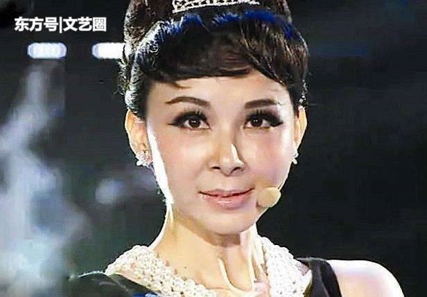 Dương Mịch, Trịnh Sảng và sao Cbiz có nhan sắc trồi sụt thất thường
