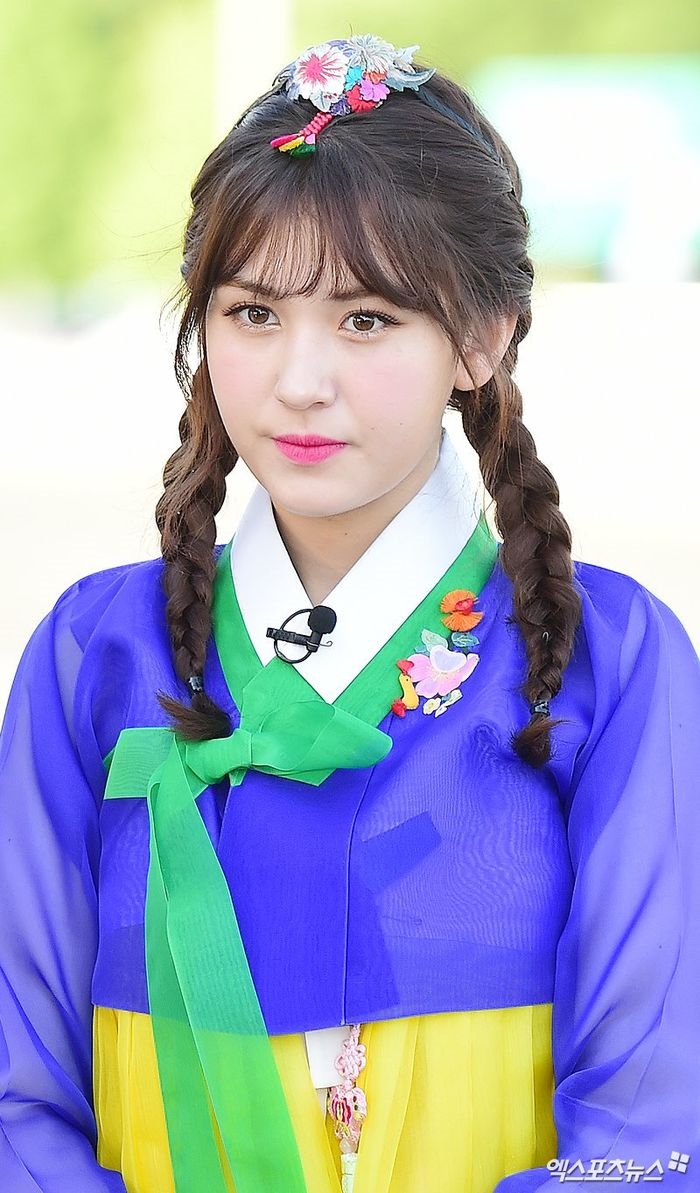 Yoona và dàn sao làng nhạc Hàn 'gây sốt' vì mặc Hanbok