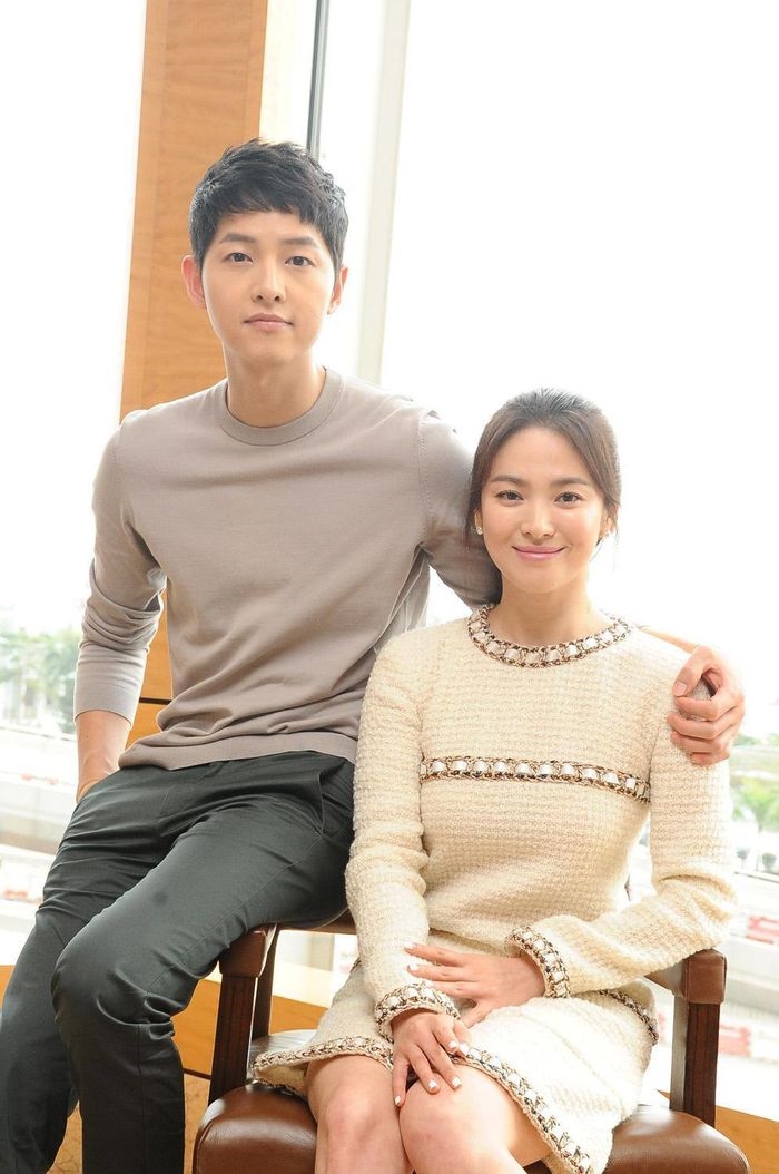 Song Joong Ki - Song Hye Kyo ly hôn và loạt tin đồn gây sốc của Kbiz