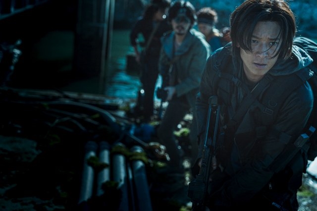 Train To Busan 2 dẫn đầu doanh thu phòng vé từ khi bùng dịch Covid-19