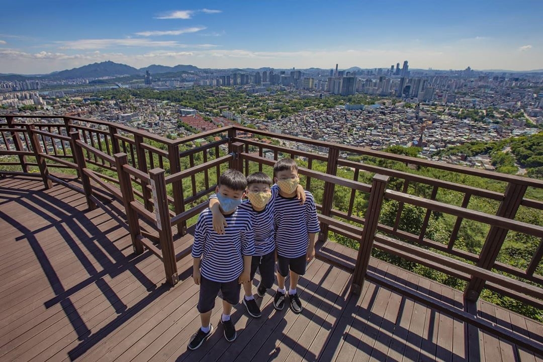 Song Il Gook khoe chiều cao khủng của Daehan - Minguk - Manse