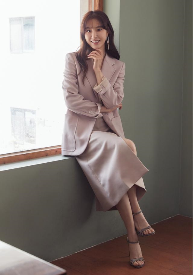Seo Ji Hye chia sẻ về tình yêu và hôn nhân sau khi phim mới kết thúc