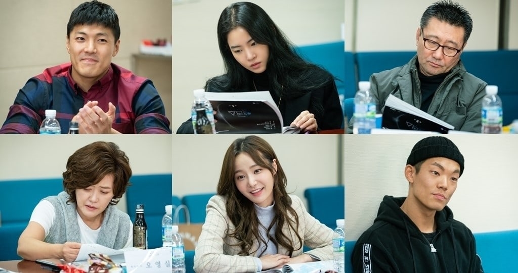 Joo Won - Kim Hee Sun đẹp đôi trong buổi đọc kịch bản phim mới
