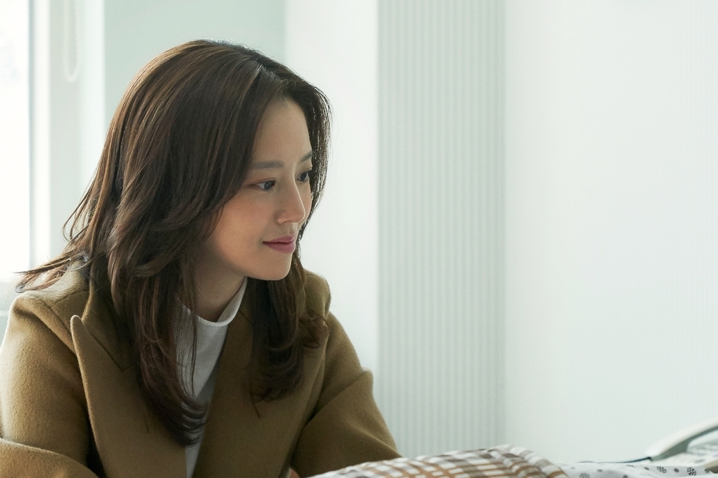 Lee Jun Ki - Moon Chae Won tung ảnh hôn lãng mạn trước khi phim chiếu