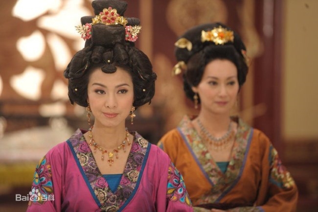 Xa Thi Mạn, Dương Di và dàn sao Cung Tâm Kế ngày ấy bây giờ