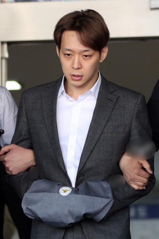 Yoo Chun lụi tàn trong dàn chính 'Sungkyunkwan Scandal' sau 10 năm