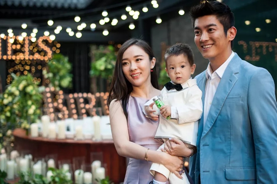 Đỗ Giang, Trương Tấn và fan boy thành công nhất Cbiz