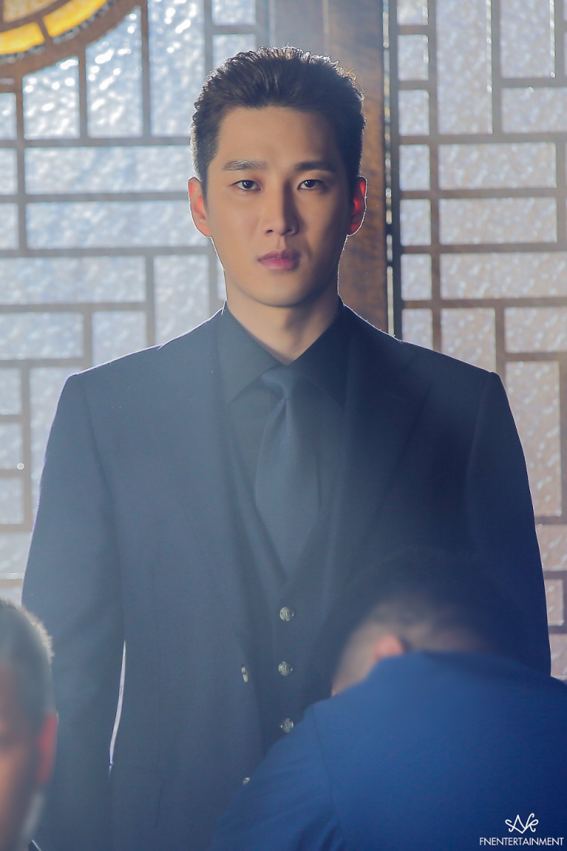 Han So Hee - Ahn Bo Hyun cùng lên chính trong phim mới của Netflix?