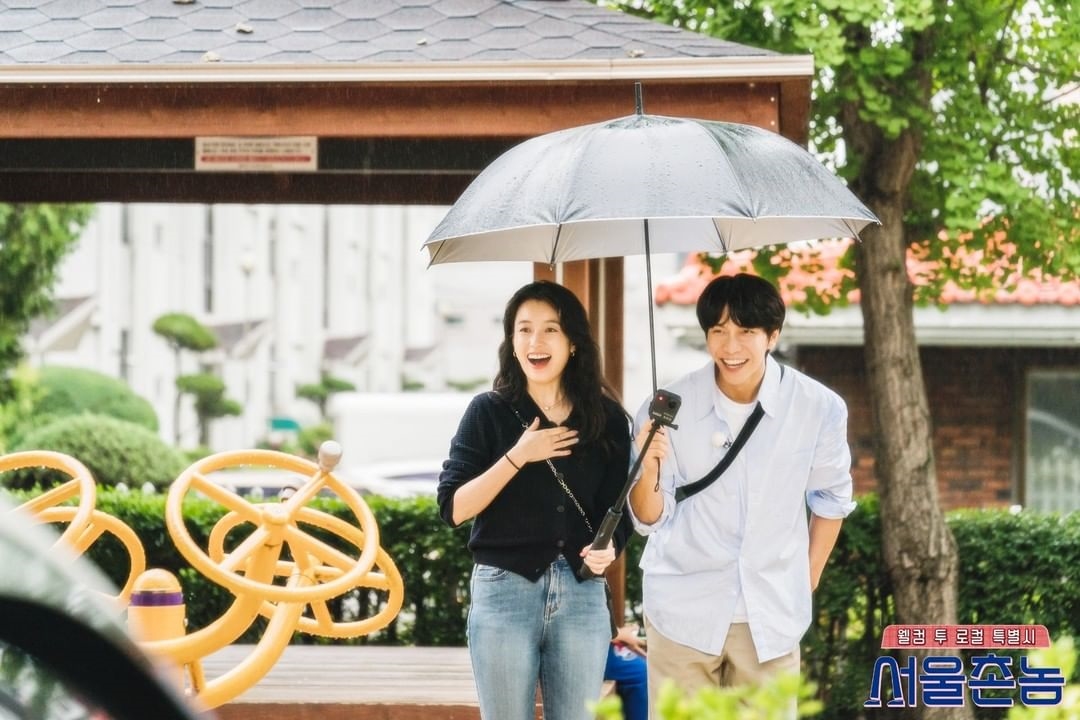 Lee Seung Gi - Han Hyo Joo tái hợp sau 11 năm trong show mới