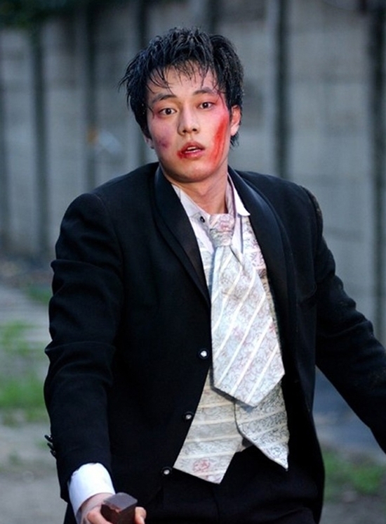 So Ji Sub và những 'nam chính bạc mệnh' trong phim Hàn