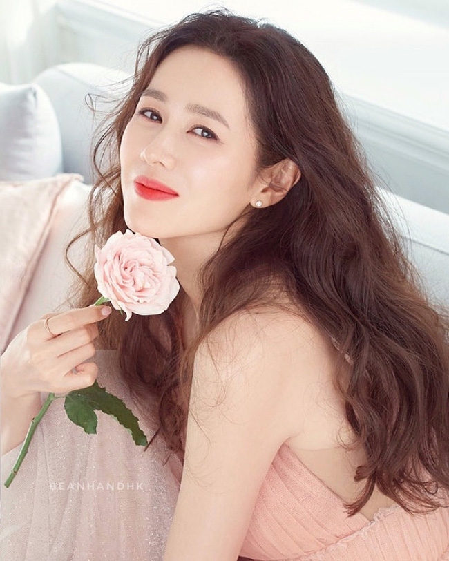 Son Ye Jin đã làm dân mạng phát cuồng với nhan sắc như thần tiên