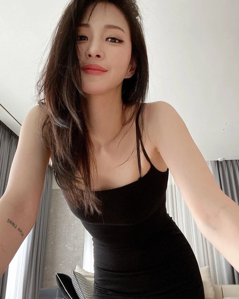 Han Ye Seul được fan bảo vệ trước câu hỏi khiếm nhã của anti
