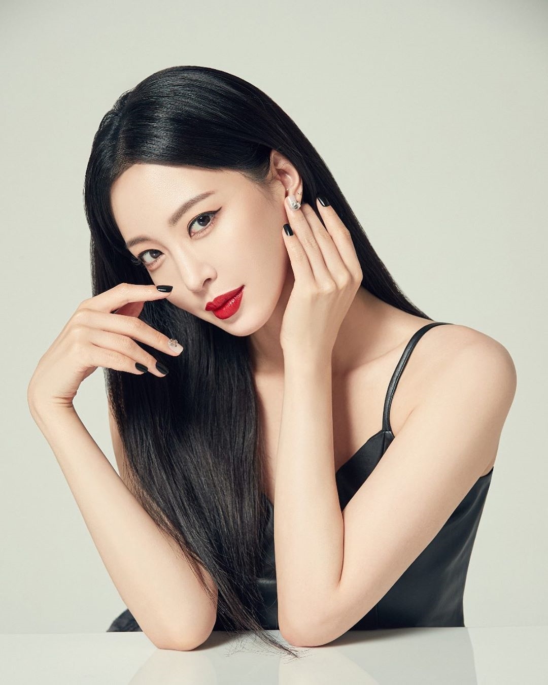 Han Ye Seul được fan bảo vệ trước câu hỏi khiếm nhã của anti