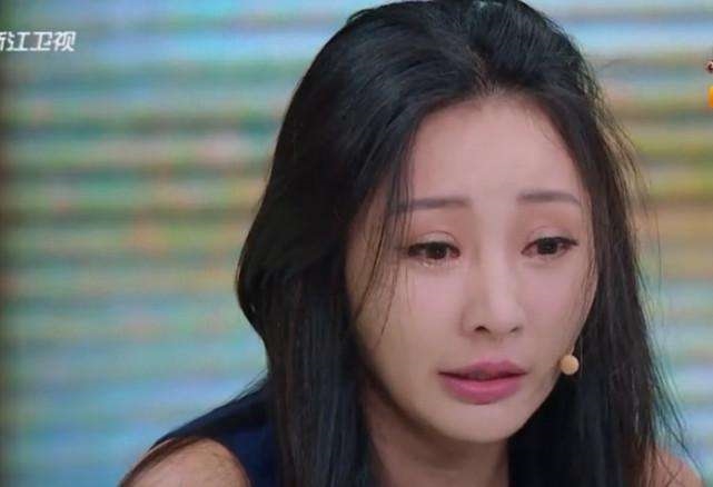 Trịnh Sảng, Dương Tử và mỹ nhân Cbiz gây sốc vì miệng méo xệch