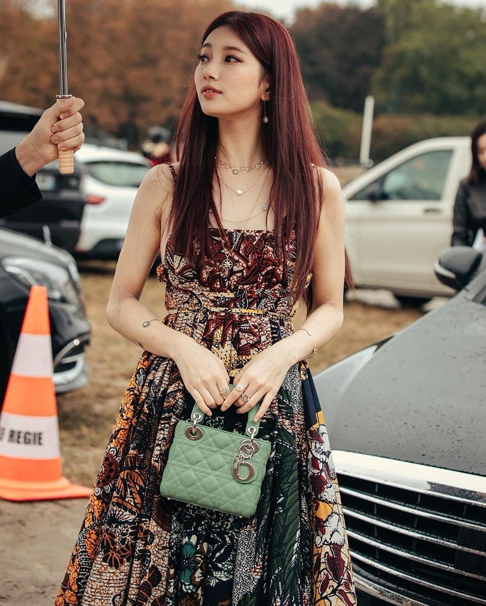 Park Shin Hye và dàn nữ thần Kbiz chăm diện đồ hiệu đắt tiền nhất