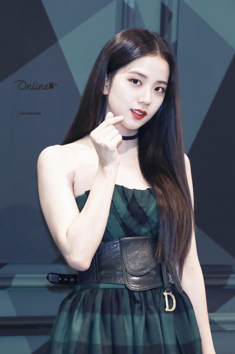 BLACKPINK Jisoo lấn sân diễn xuất với vai nữ chính trong drama mới