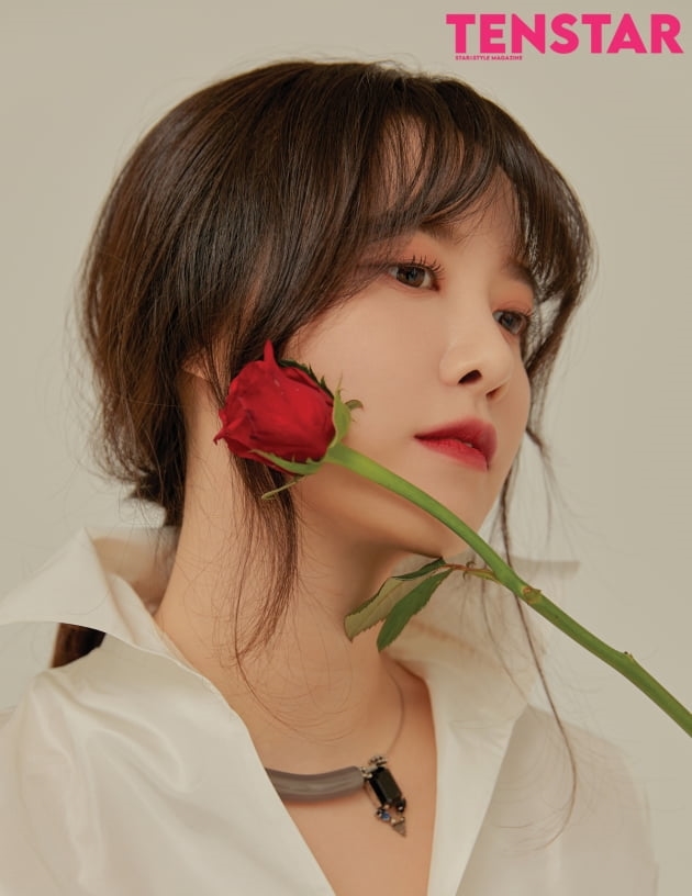 Goo Hye Sun rạng rỡ, tươi trẻ trong bộ ảnh tạp chí hậu ly hôn