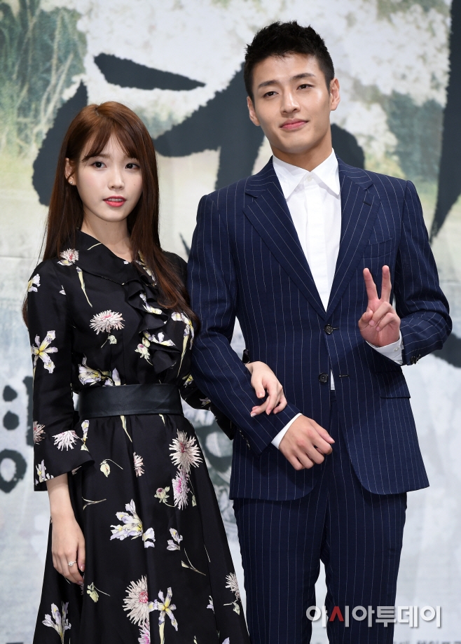 Kang Ha Neul tham gia vào movie mới của Park Seo Joon và IU