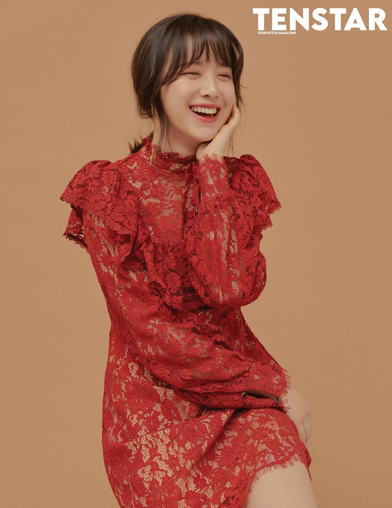 Goo Hye Sun rạng rỡ, tươi trẻ trong bộ ảnh tạp chí hậu ly hôn