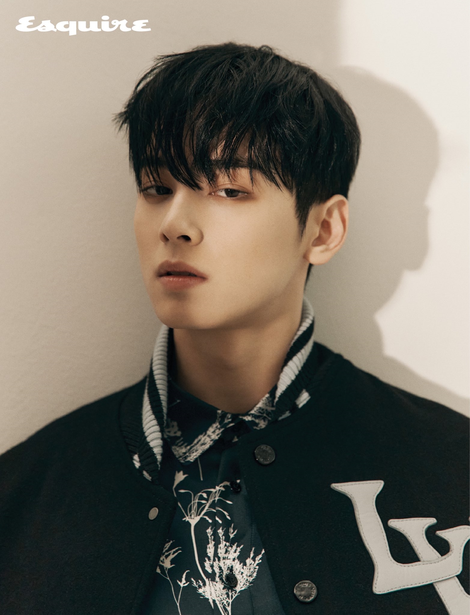 Cha Eun Woo cảm kích vì fan hết lòng ủng hộ sau khi dính 'phốt'