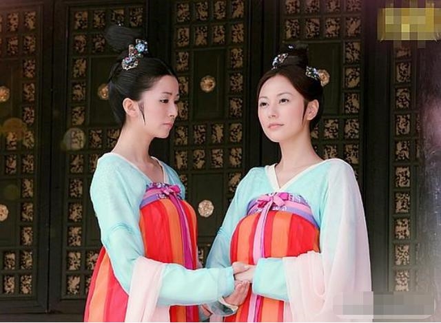 Triệu Vy lép vế trước Lâm Tâm Như khi bị đụng tạo hình cổ trang