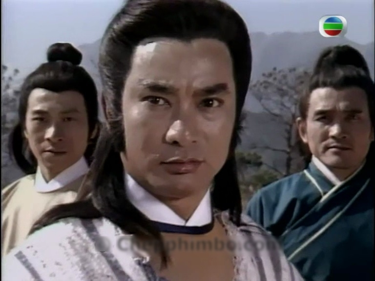 'Lâm Xung' Cao Hùng lộ diện ở tuổi 75, tóc bạc trắng