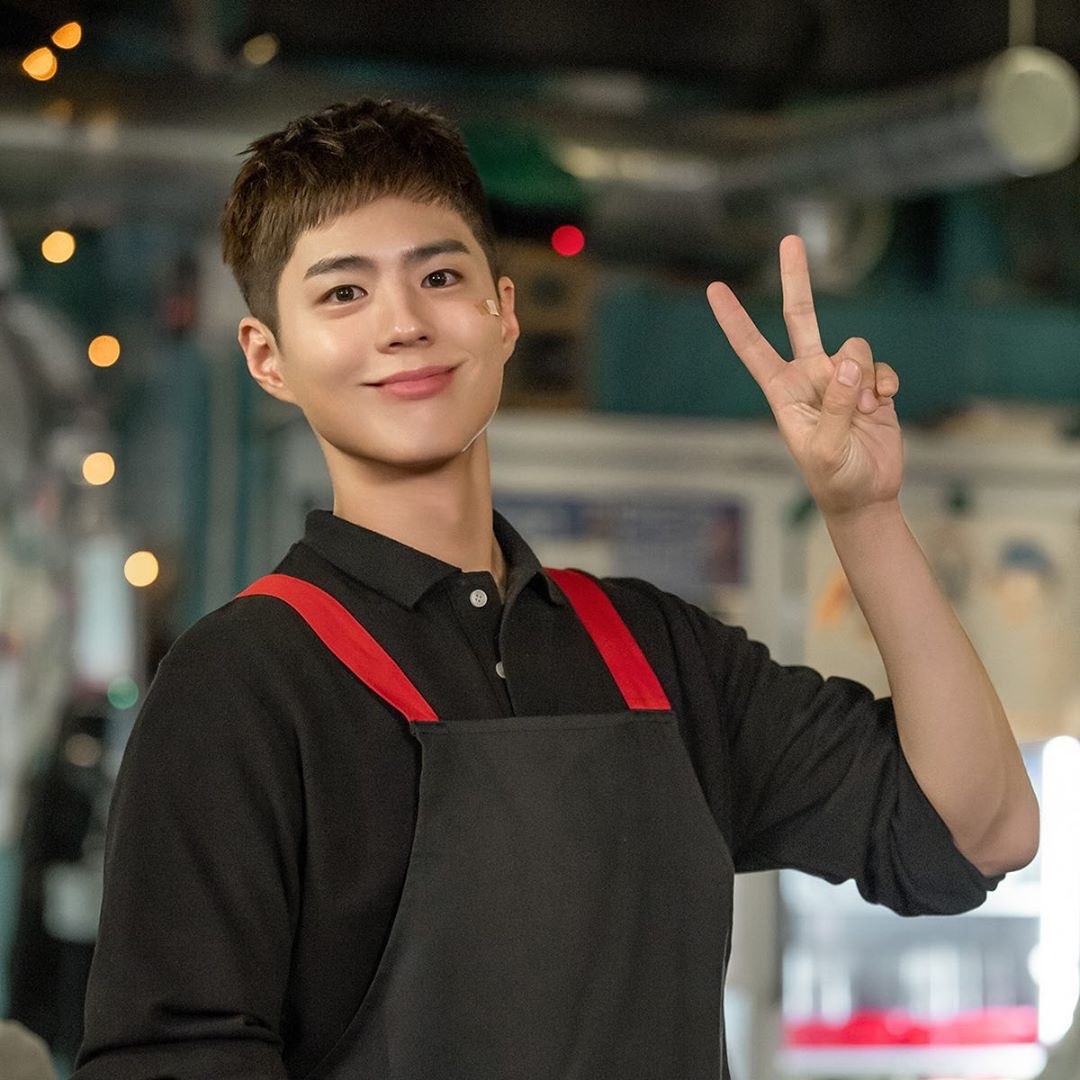 “Ký sự thanh xuân” của Park Bo Gum tiếp tục tăng rating ở tập 2