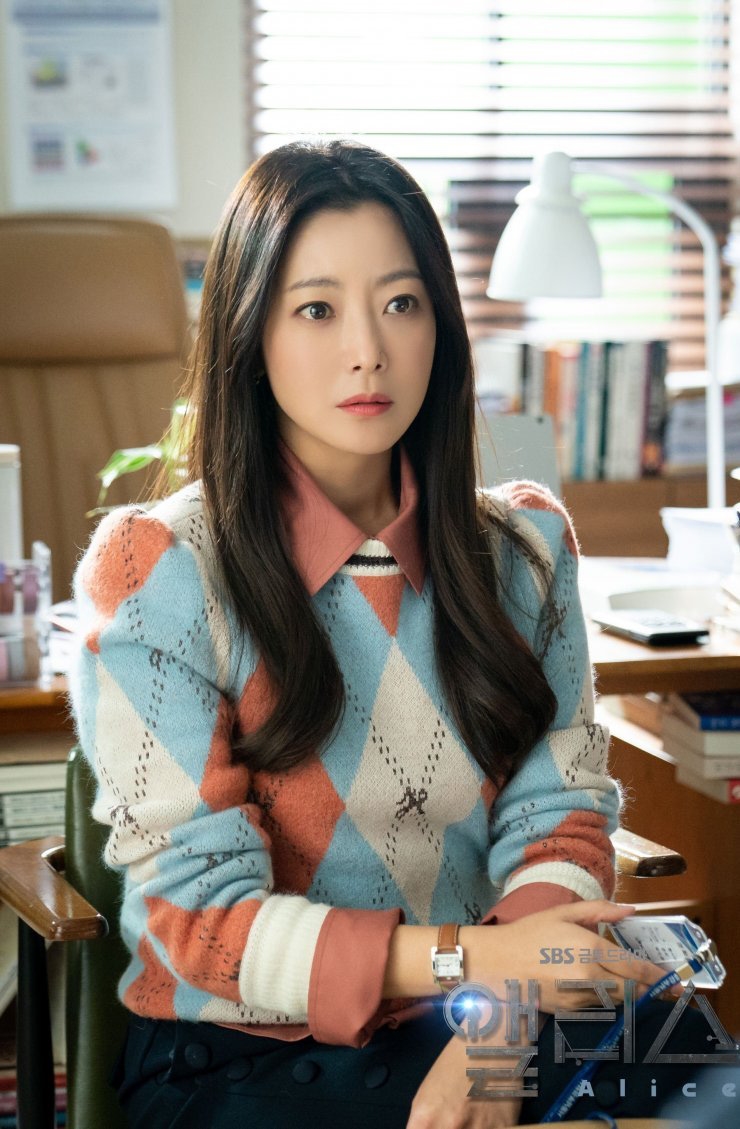 Lee Jun Ki dẫn đầu top 10 diễn viên Hàn được tìm nhiều nhất tháng 9
