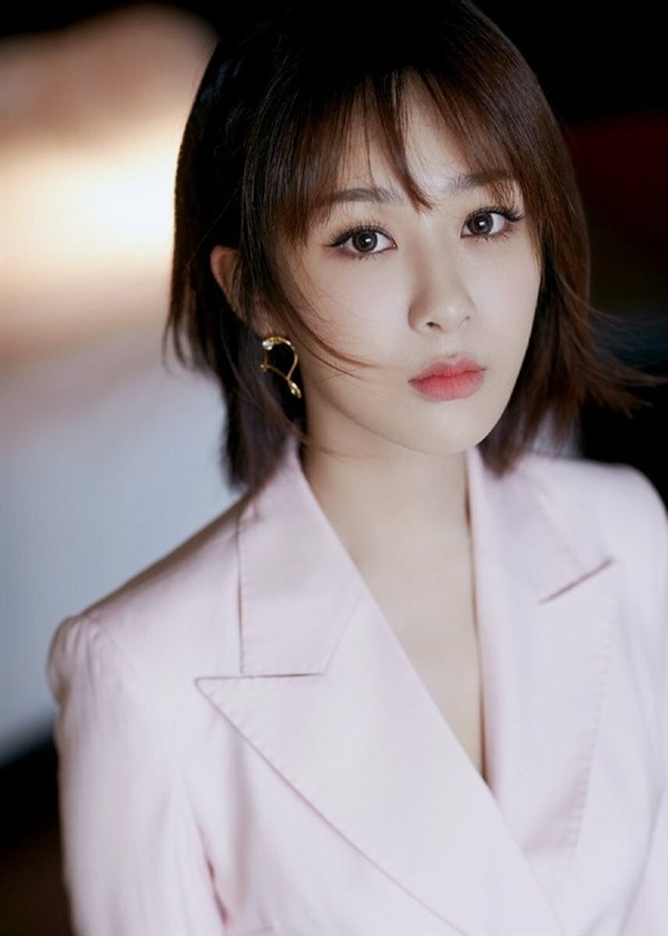 Dương Tử là fangirl thành công nhất Cbiz, tham gia show của Triệu Vy