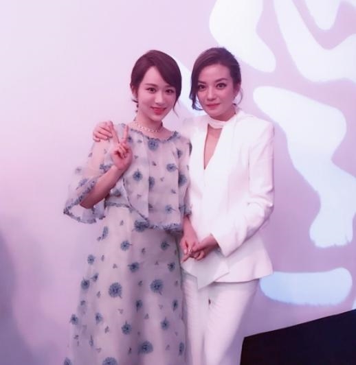 Dương Tử là fangirl thành công nhất Cbiz, tham gia show của Triệu Vy