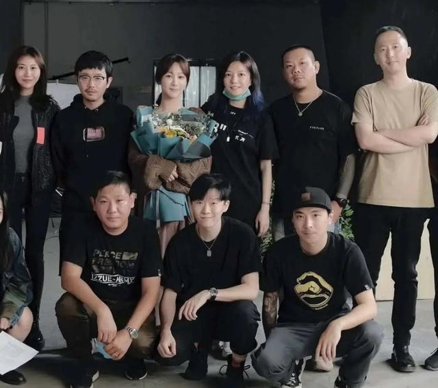 Dương Tử là fangirl thành công nhất Cbiz, tham gia show của Triệu Vy