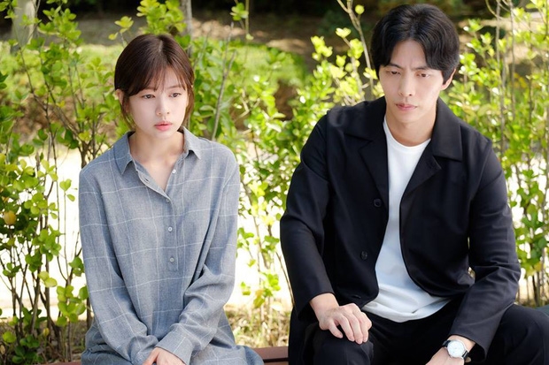 Hello Monster, Go Back Couple và những phim Hàn cực chất lượng