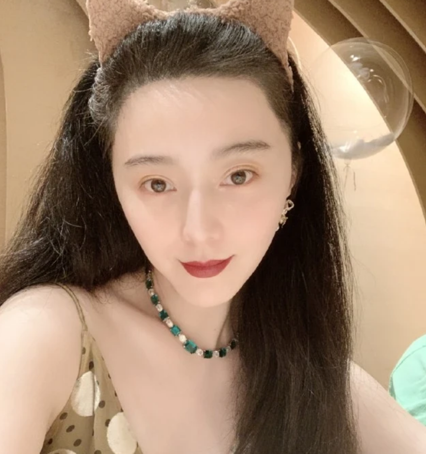 Phạm Băng Băng vẫn bị cả làng giải trí 'ngó lơ' trong ngày sinh nhật