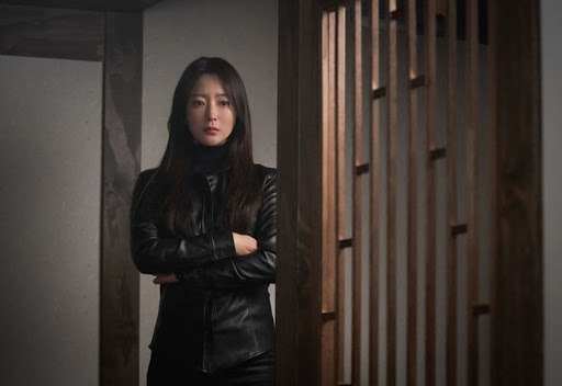Kim Hee Sun và Joo Won tương tác đáng yêu trong hậu trường Alice