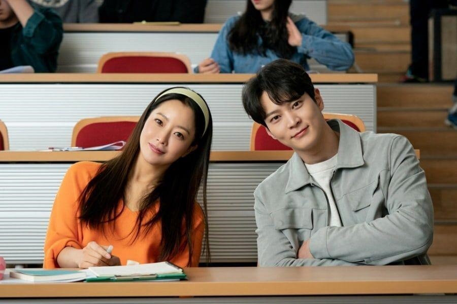 Kim Hee Sun và Joo Won tương tác đáng yêu trong hậu trường Alice