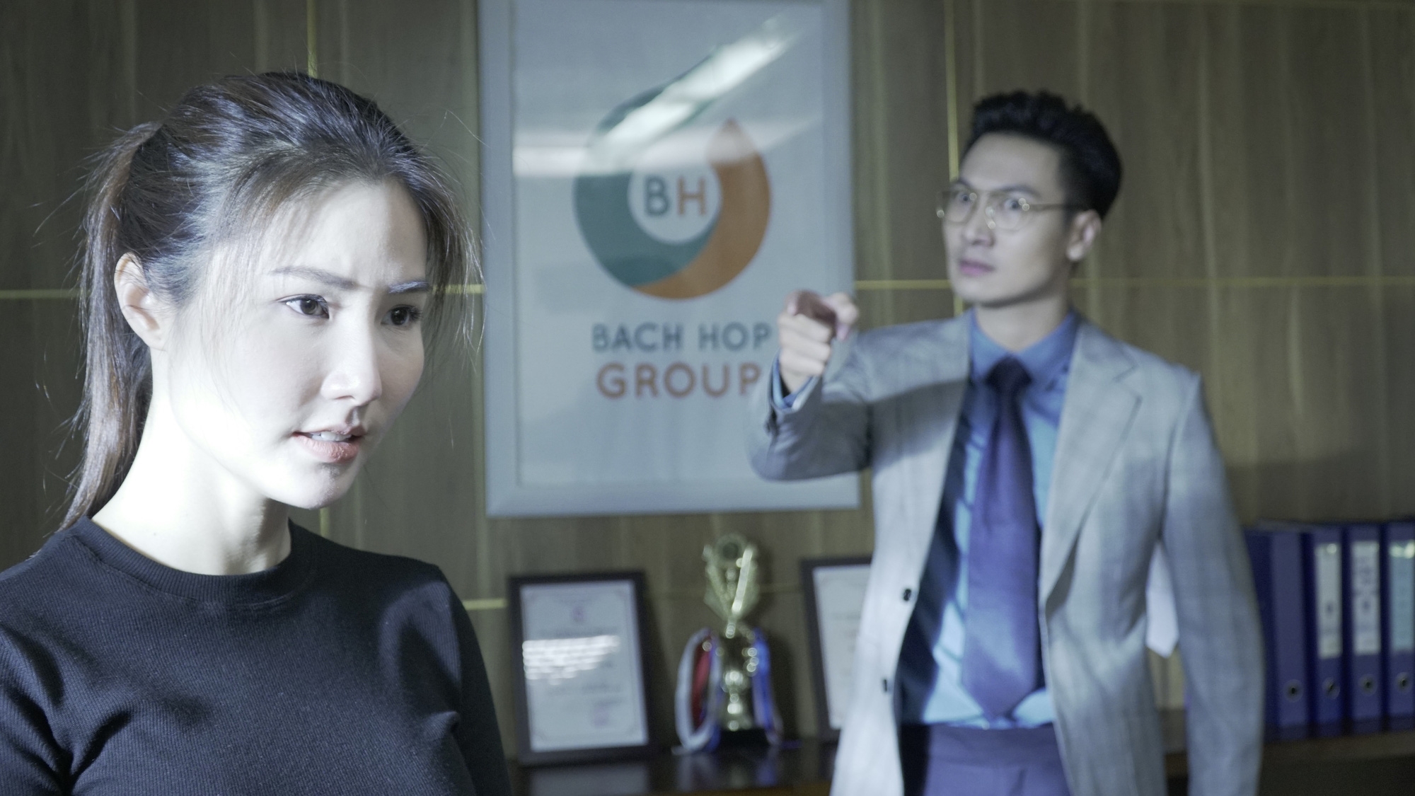 Chi Pu, Nhã Phương và loạt mỹ nhân Việt bị chê bai diễn xuất