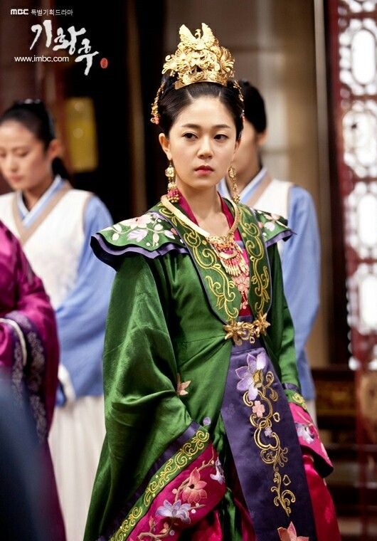 Ha Ji Won, Ji Chang Wook mất dần hào quang sau 7 năm đóng Hoàng Hậu Ki