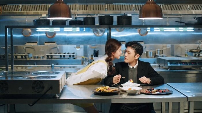 Triệu Lộ Tư lại khiến mọt phim chao đảo khi đổi gió với phim hiện đại