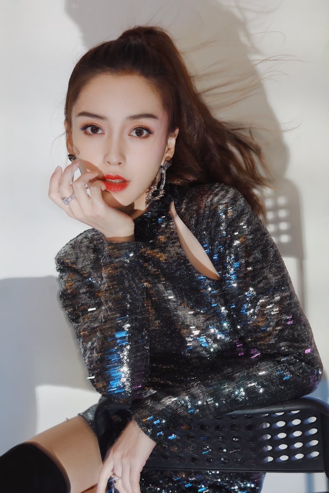 AngelaBaby tự chi tiền 'khủng' để được đóng vai chính với Tiêu Chiến?